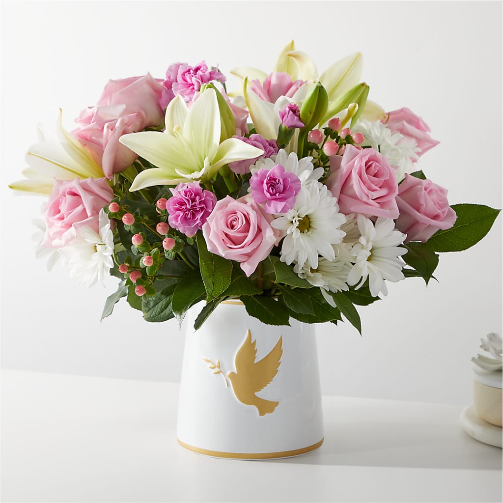 Meaningful Memories Bouquet – Cypress Gardens Flower Shop, Miami FL