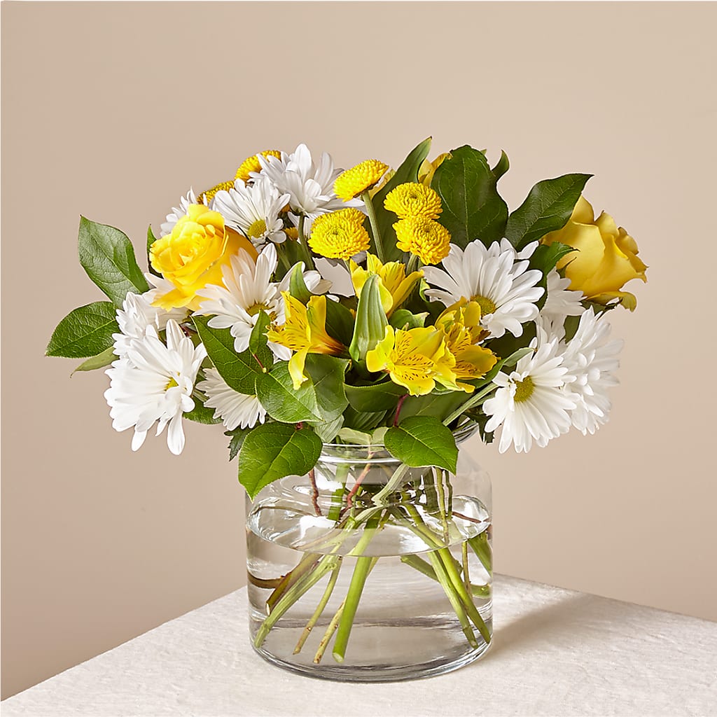 Sunny Sentiments Bouquet – Cypress Gardens Flower Shop, Miami FL
