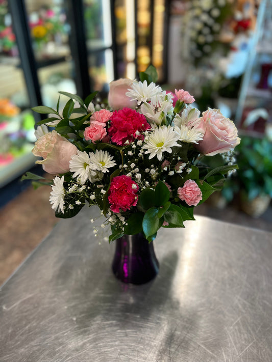 MOMS THE BEST  GATHERING VASE    M11