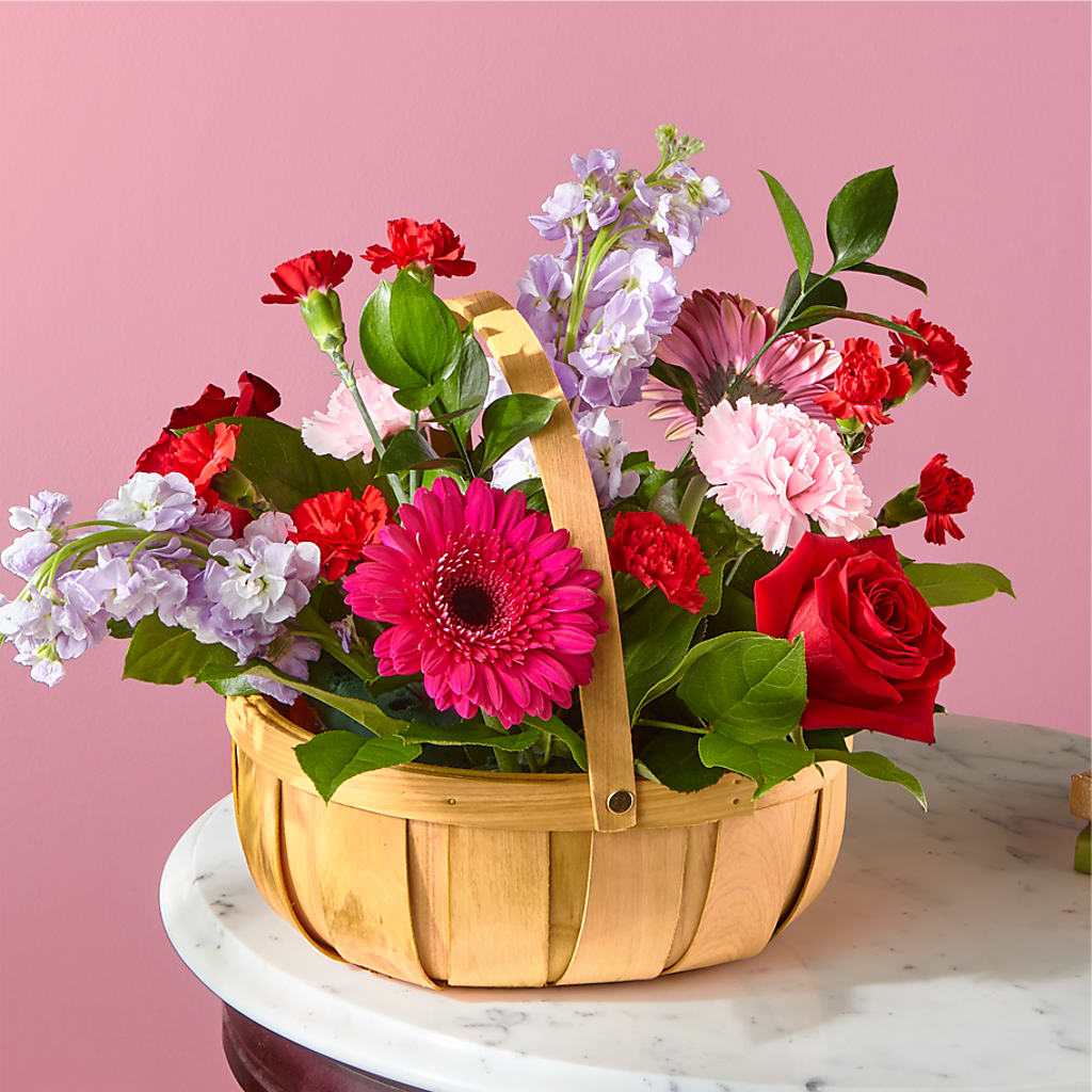 Pink Picnic Basket –  Cypress Gardens Flower Shop, Miami FL