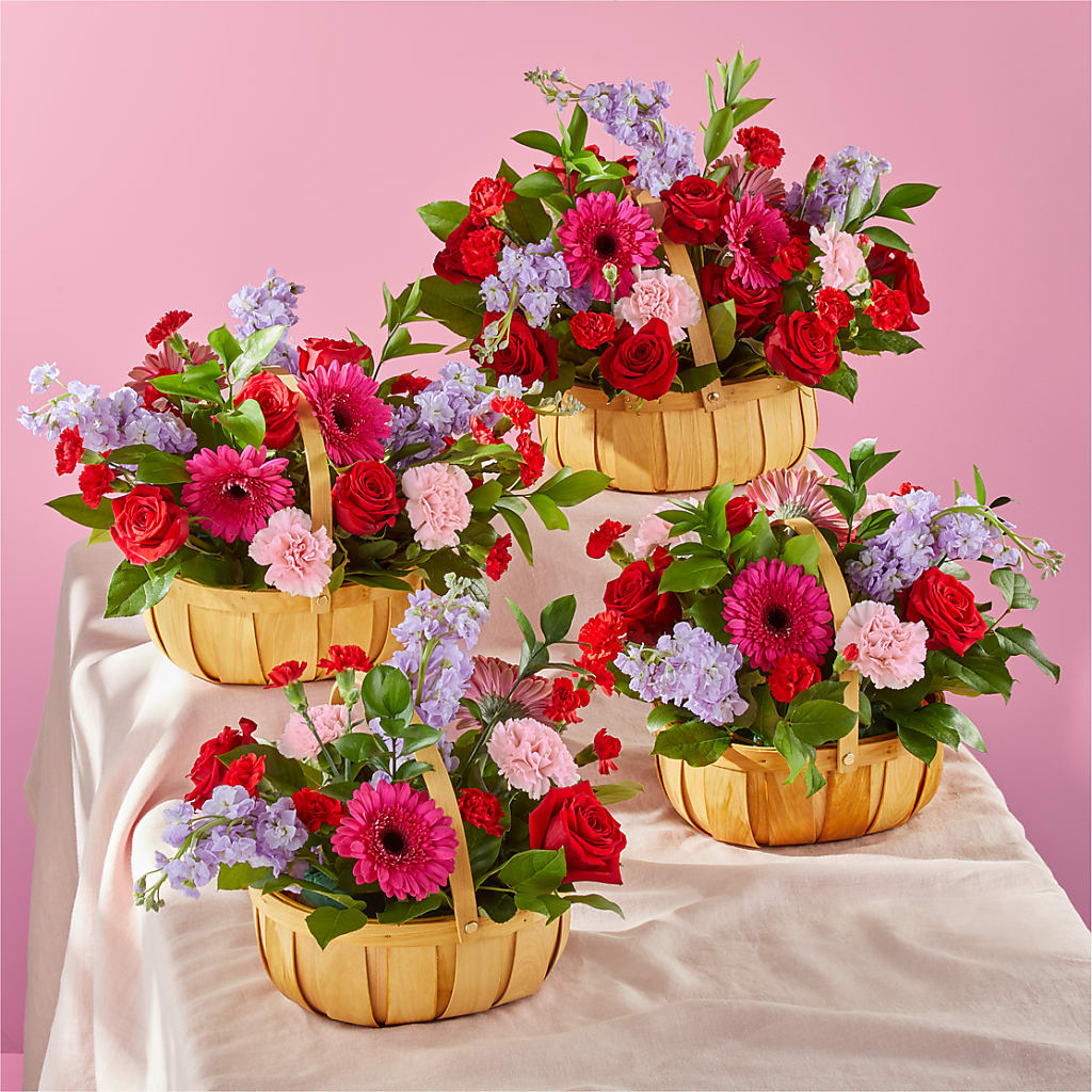 Pink Picnic Basket –  Cypress Gardens Flower Shop, Miami FL